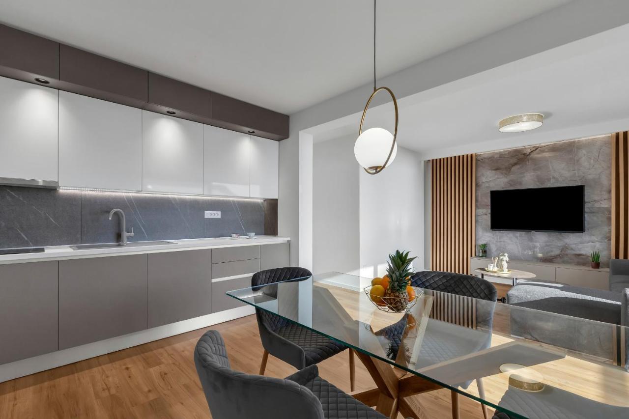 5-6 Luxury Apartments L&L Tucepi - 100M From The Beach - Makarska Exklusiv Zewnętrze zdjęcie